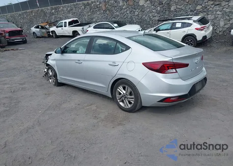 2019 Hyundai Elantra Sel/Value/Limited z USA, uszkodzony, nr VIN 5NPD84LF1KH422723